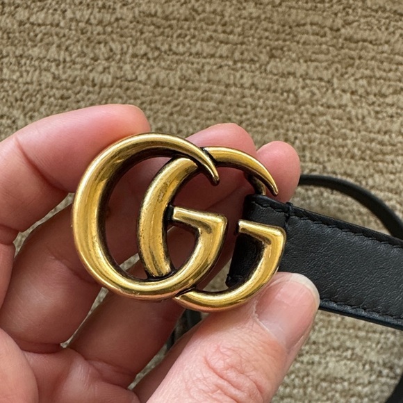 Gucci Black Belt with Gold Double G Buckle - Picture 3 of 7